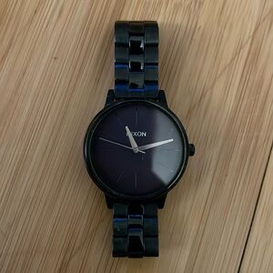 Unique navy Nixon watch